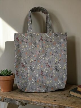 Handmade Floral Tote Bag | Gray Wildflower Canvas Shoulder Bag | Minimalist